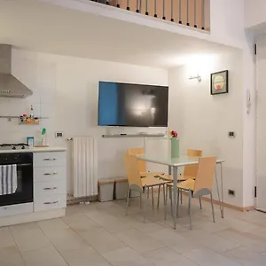 Appartamento Casa Ludo - Navigli, Milano